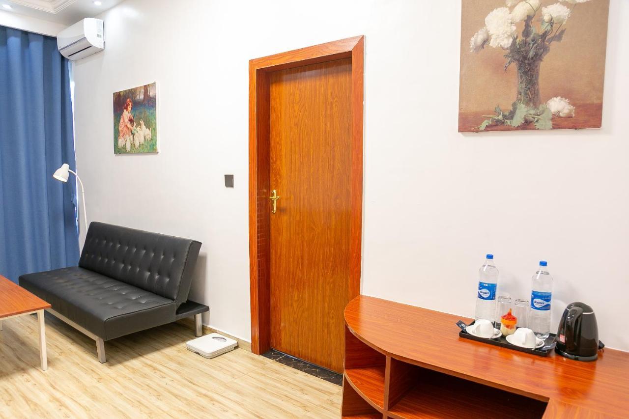 Hotel Totara دار السلام المظهر الخارجي الصورة