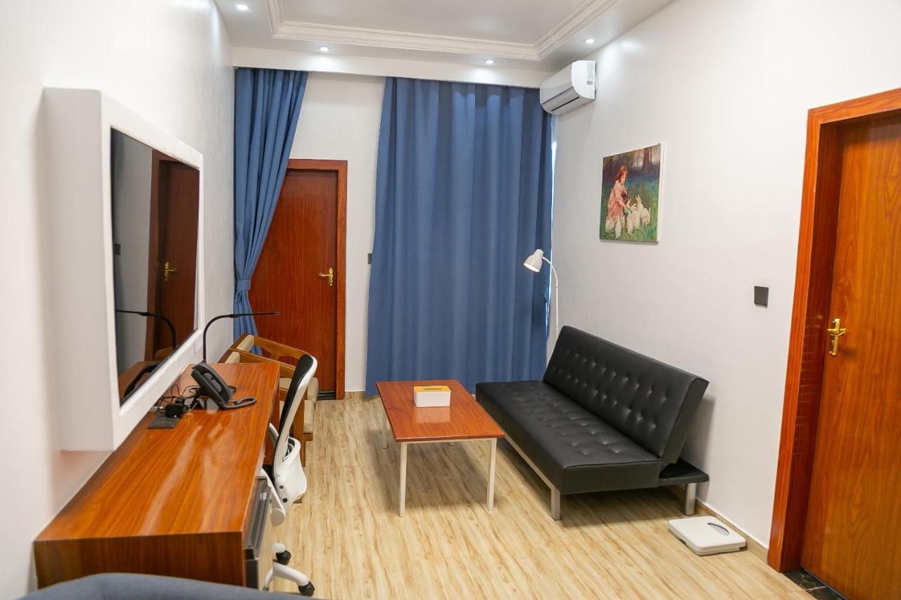 Hotel Totara دار السلام المظهر الخارجي الصورة