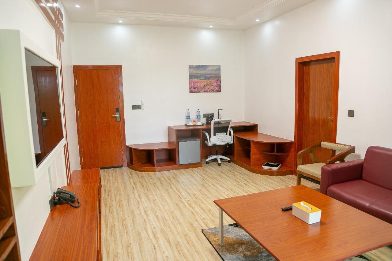 Hotel Totara دار السلام المظهر الخارجي الصورة